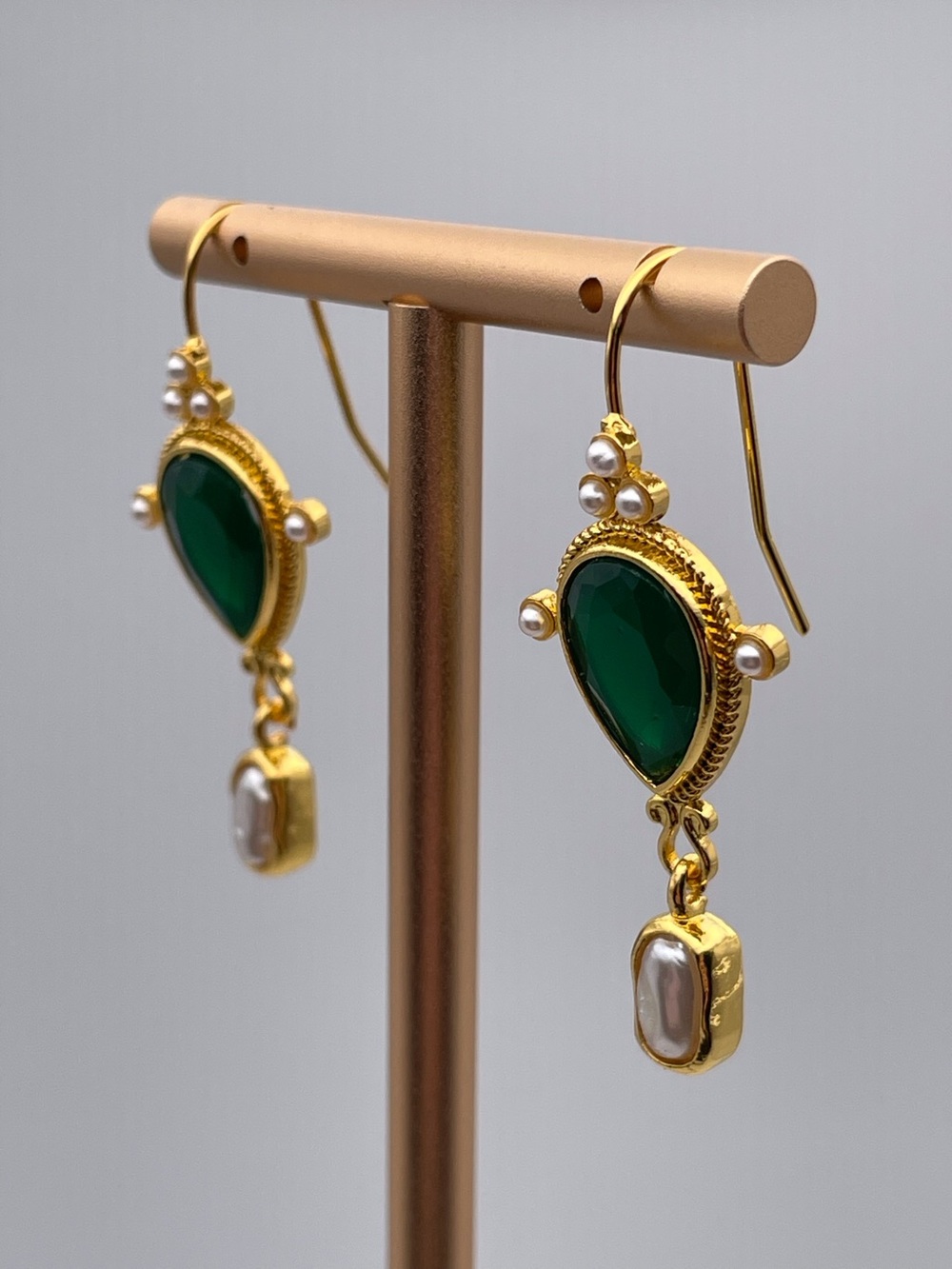 Gold Green Gem Faux Pearl Earrings - Picture 4 of 9